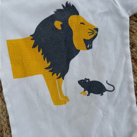Winter Water Factory Baby 3-6 Months Onsie Organic Cotton Lion Mouse - Picture 2 of 4